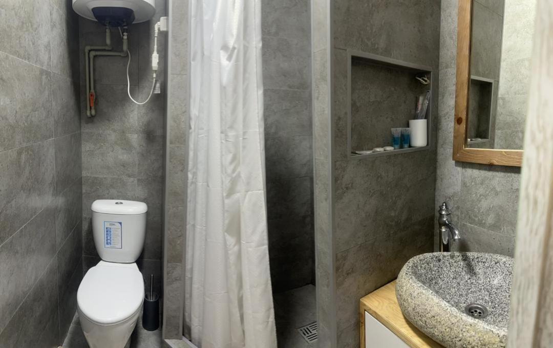 Ferienwohnung Vavilon Karakol Exterior foto